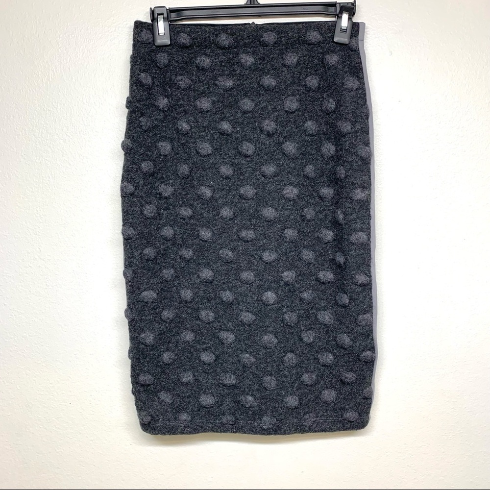 Natalia Romano NWT Wool Front Pencil Skirt Size S